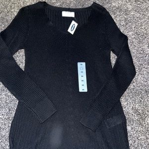 old navy long black sweater with tags